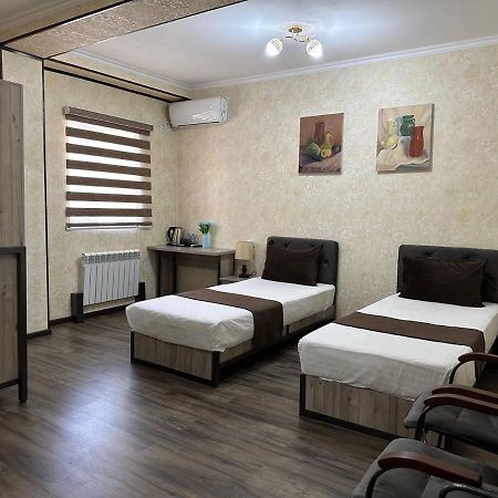 Yantai Hotel Tashkent Ngoại thất bức ảnh