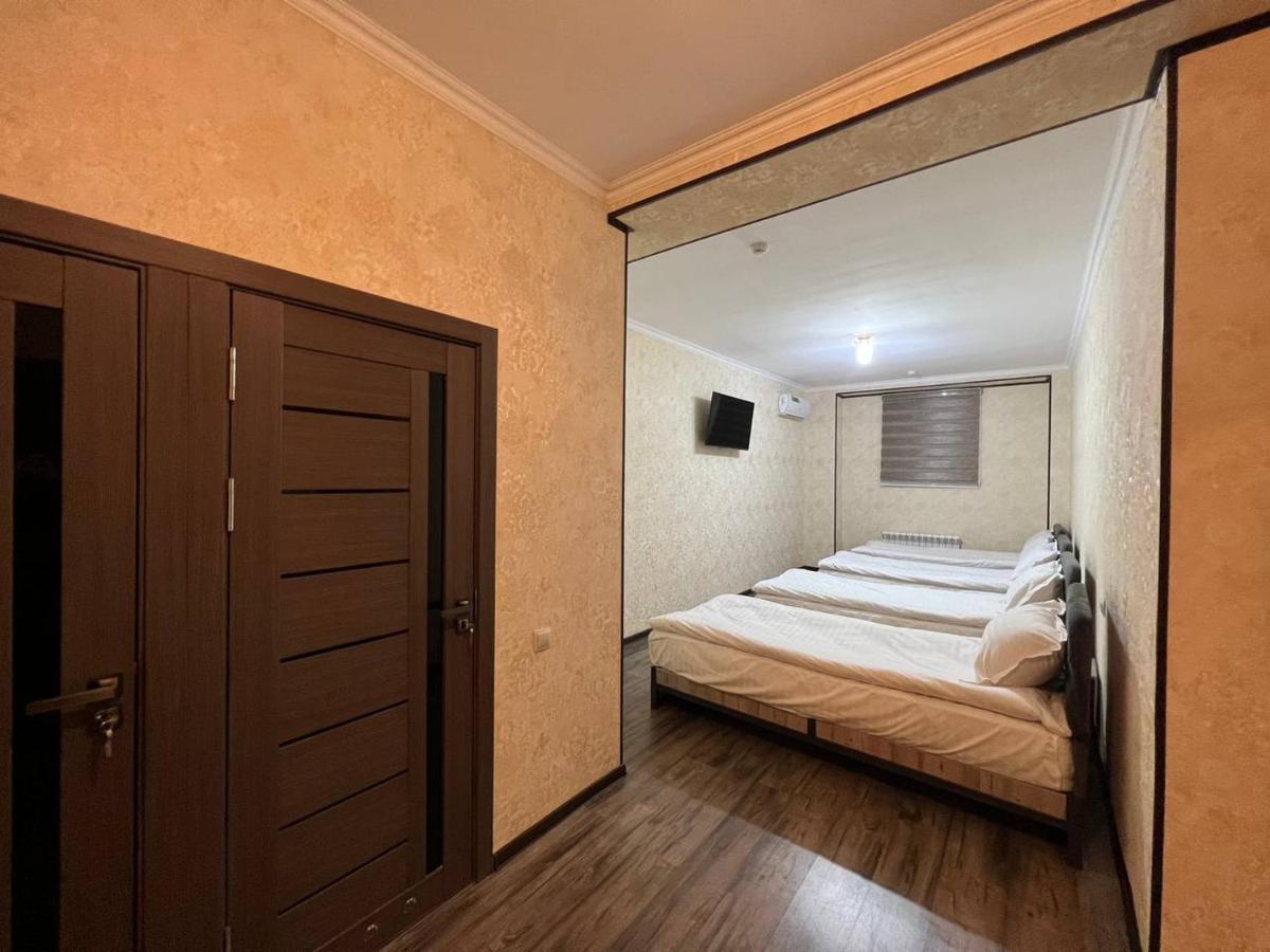 Yantai Hotel Tashkent Ngoại thất bức ảnh