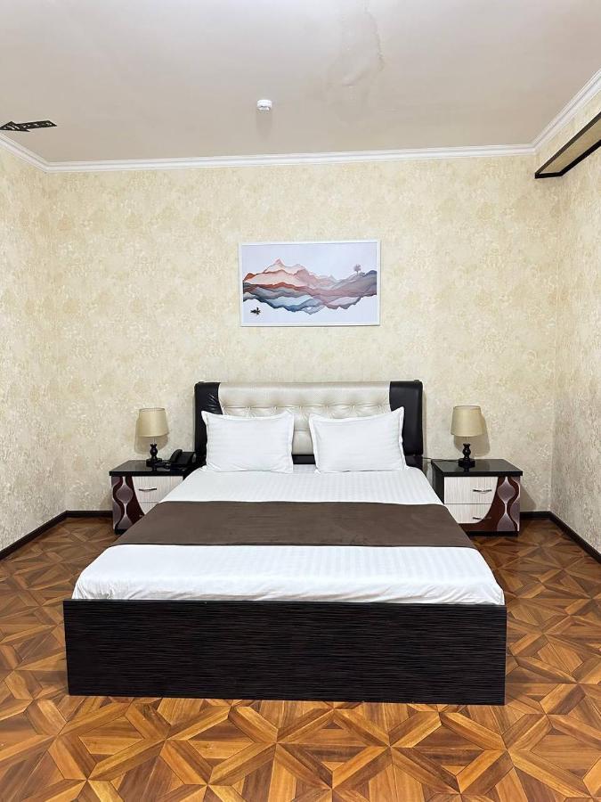 Yantai Hotel Tashkent Ngoại thất bức ảnh